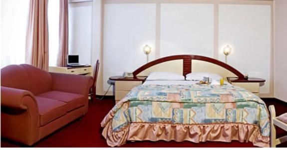 Americana Hotel Cochabamba Extérieur photo